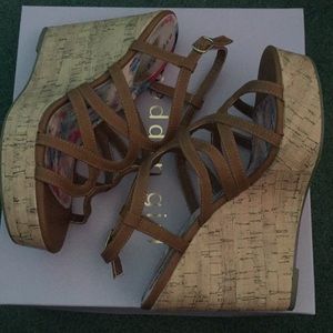 Madden Girl Wedges